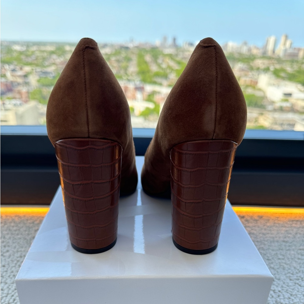Brown suede and croc Nine West pointed heel. Never worn. - Picture 4 of 6
